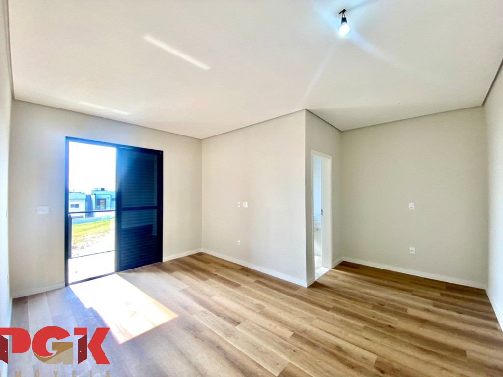 Casa, 3 quartos, 250 m² - Foto 16