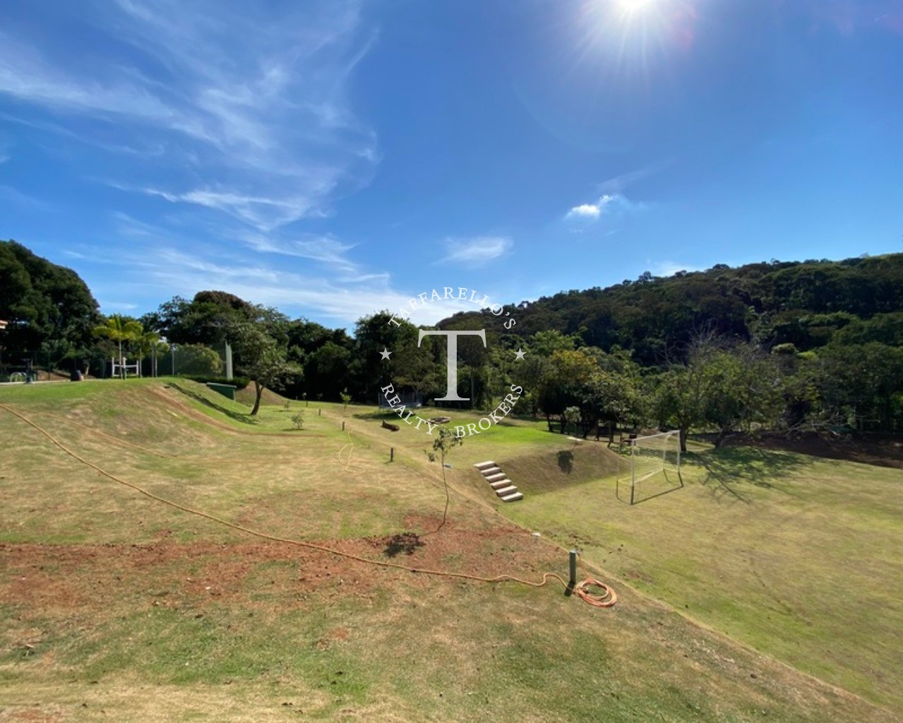 Fazenda à venda com 9 quartos, 632m² - Foto 14