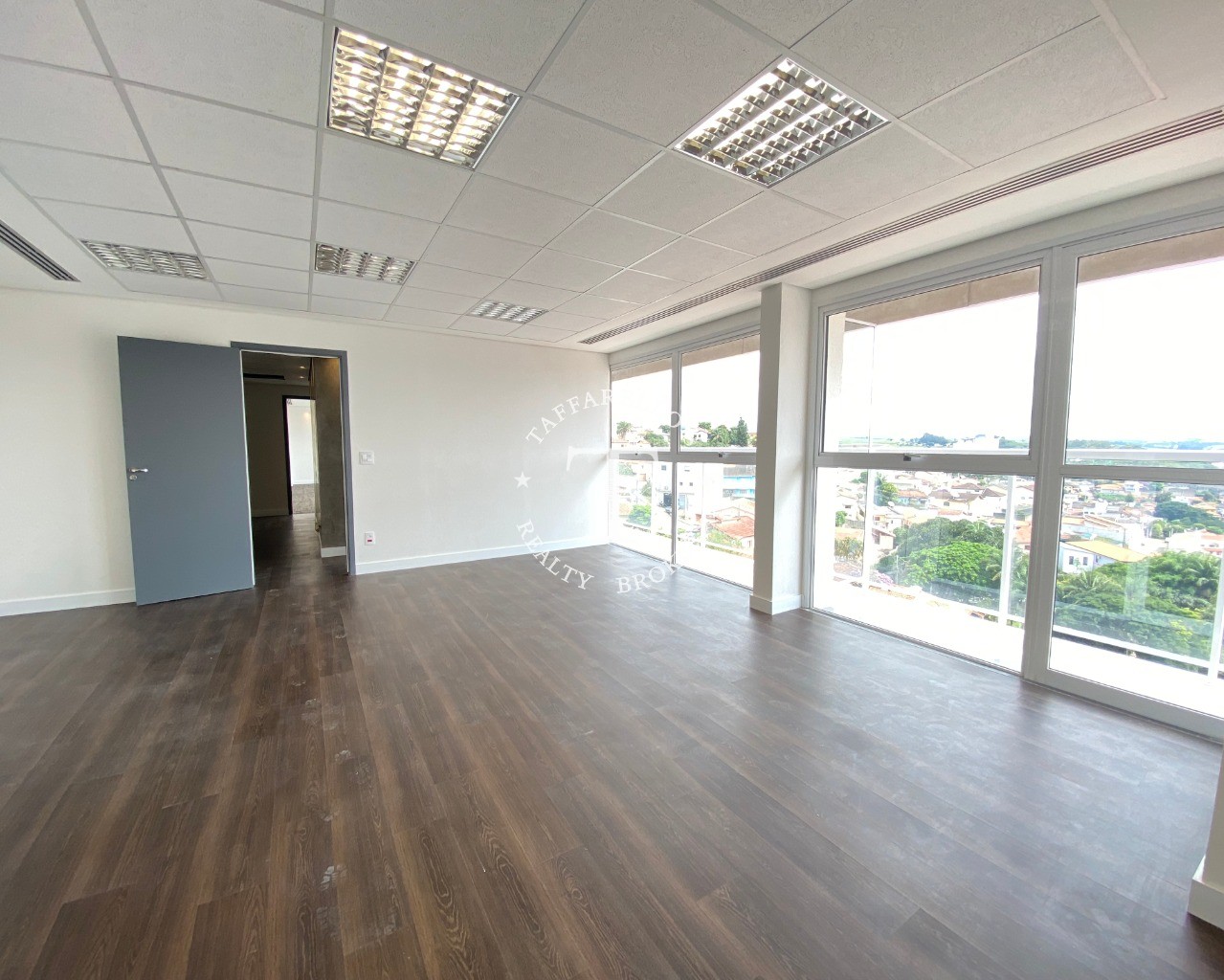 Conjunto Comercial-Sala à venda e aluguel, 156m² - Foto 16