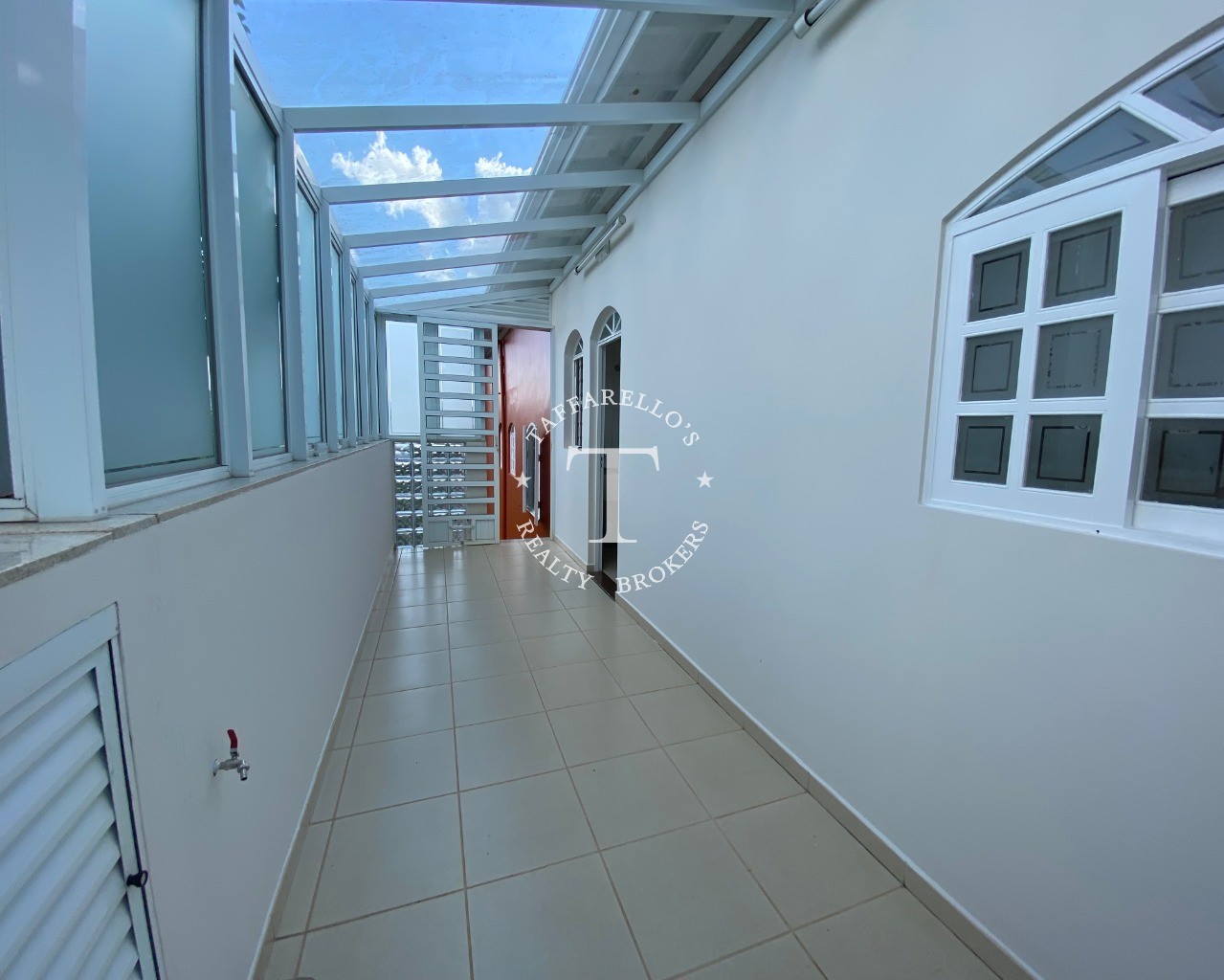 Casa de Condomínio à venda com 4 quartos, 400m² - Foto 20