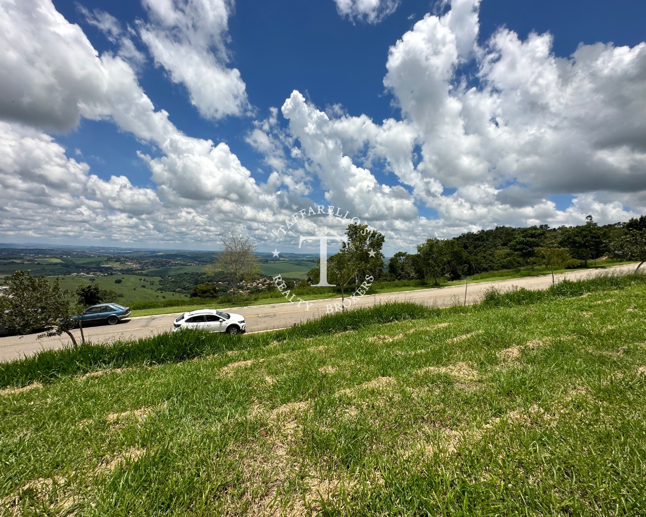 Terreno à venda, 1289m² - Foto 1