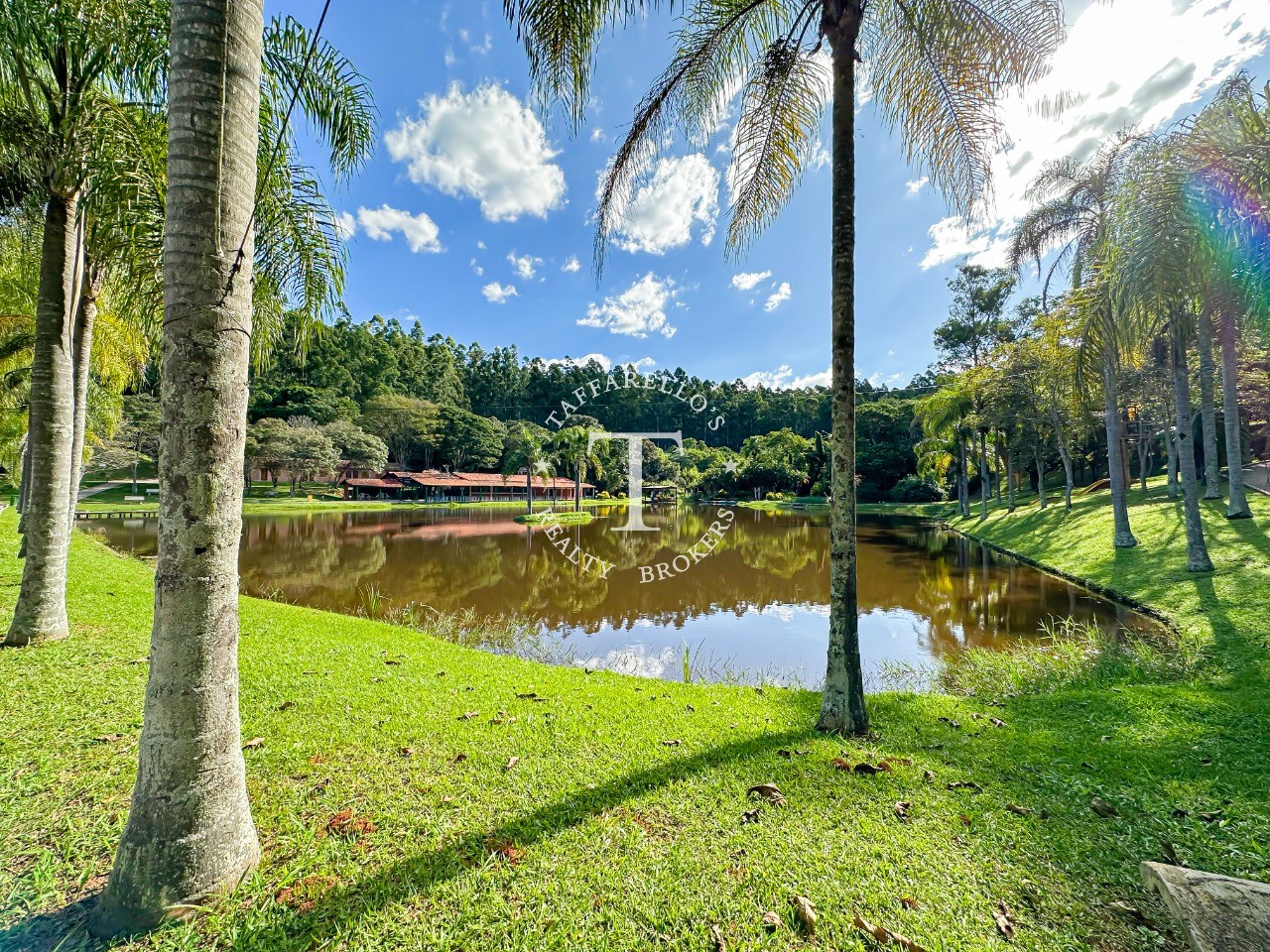 Fazenda à venda com 10 quartos, 2600m² - Foto 34