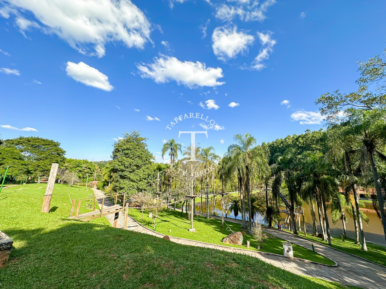 Fazenda à venda com 10 quartos, 2600m² - Foto 40