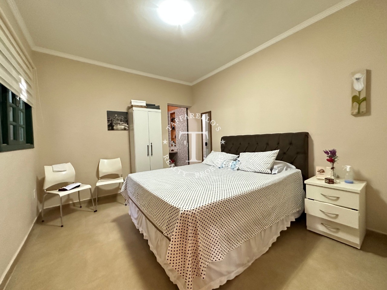 Casa de Condomínio à venda com 3 quartos, 250m² - Foto 10