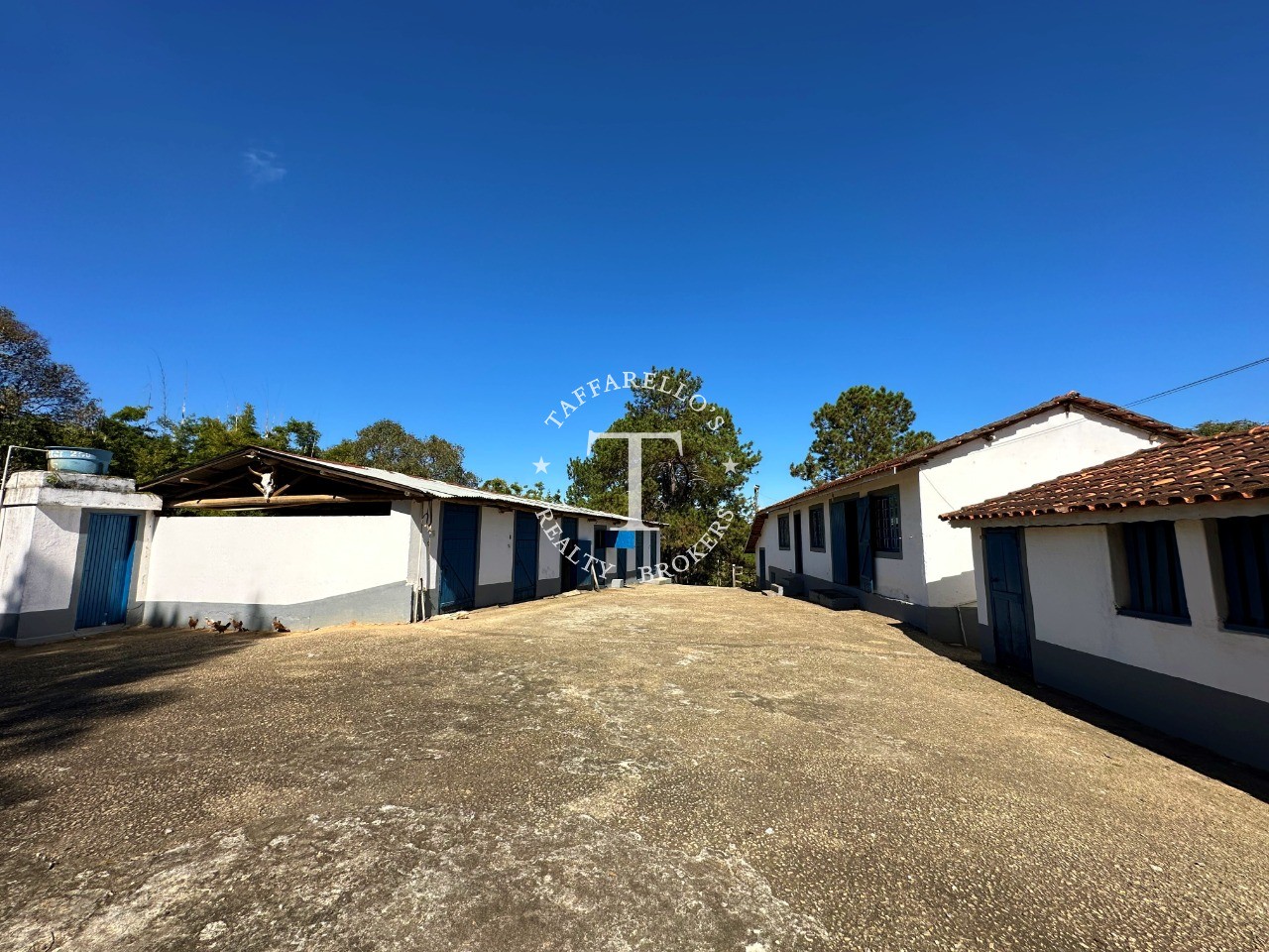 Fazenda à venda com 5 quartos, 1000m² - Foto 64