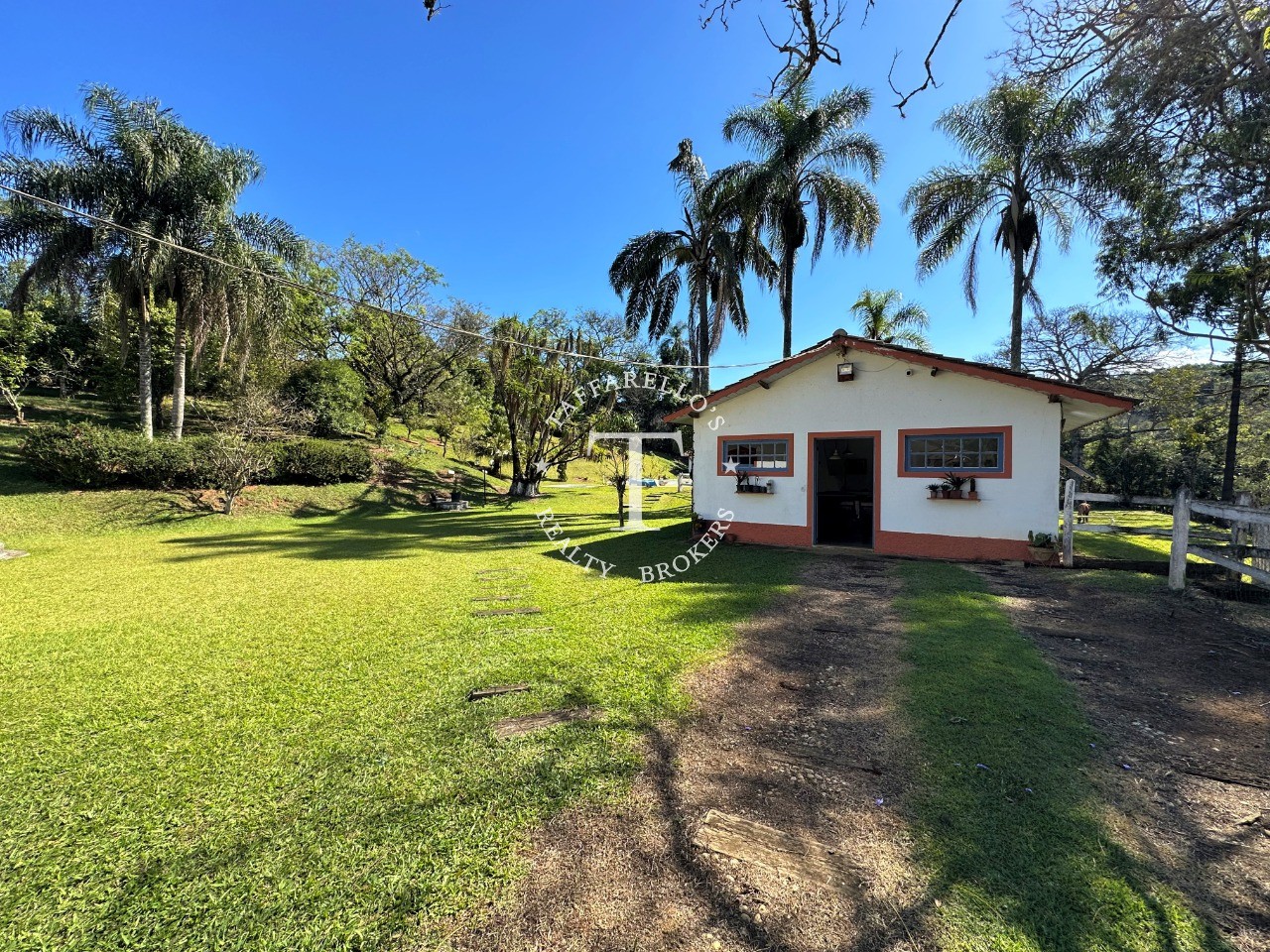 Fazenda à venda com 5 quartos, 1000m² - Foto 41