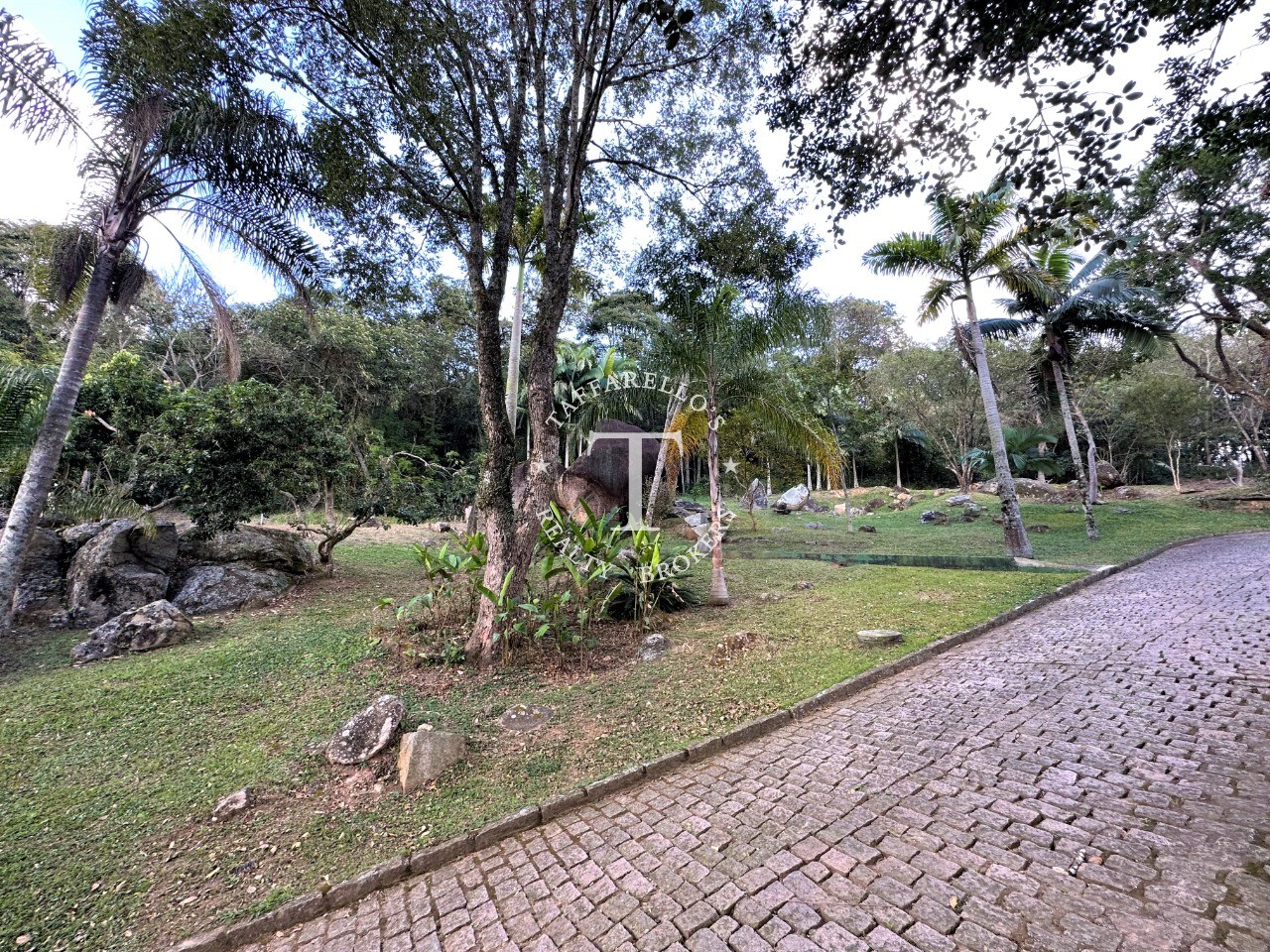 Fazenda à venda com 7 quartos, 1500m² - Foto 79