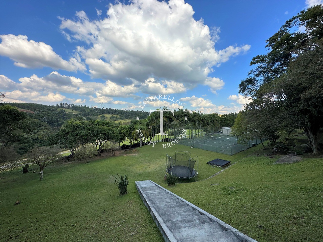 Fazenda à venda com 7 quartos, 1500m² - Foto 64