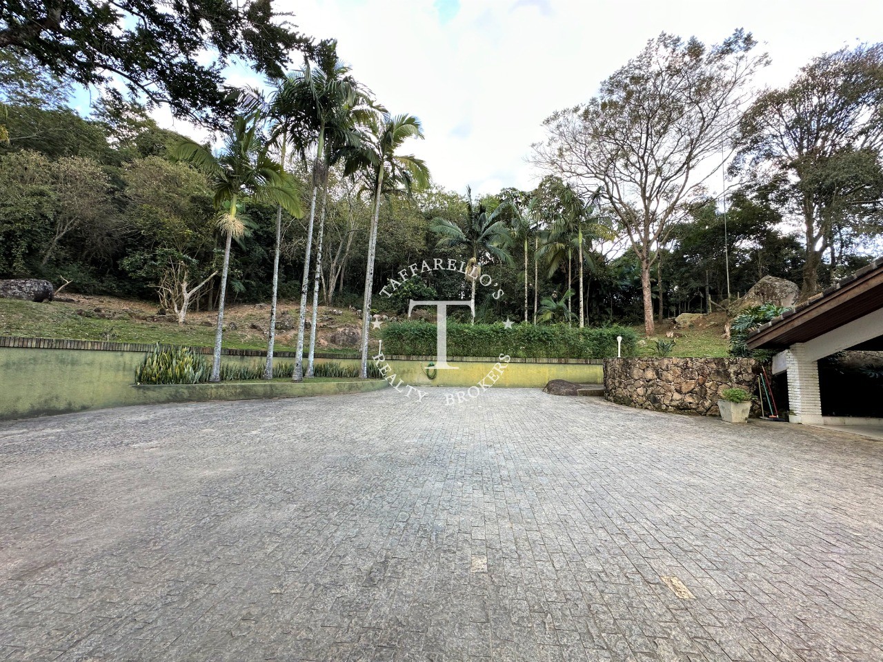 Fazenda à venda com 7 quartos, 1500m² - Foto 20