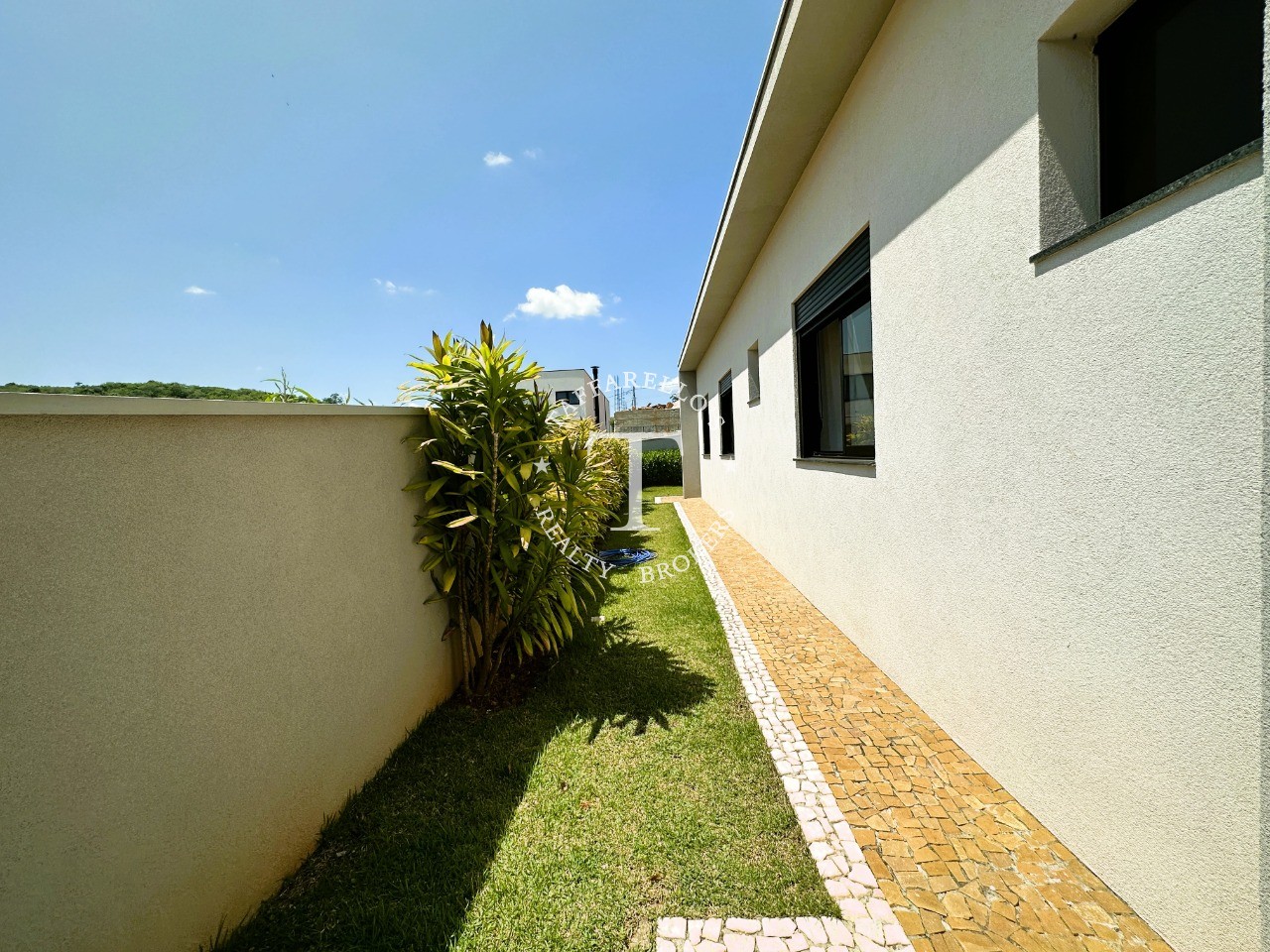 Casa de Condomínio à venda com 3 quartos, 209m² - Foto 19