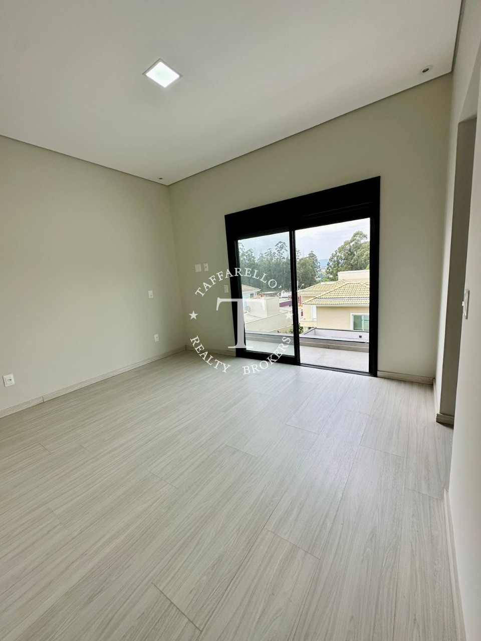 Casa de Condomínio à venda com 3 quartos, 217m² - Foto 13