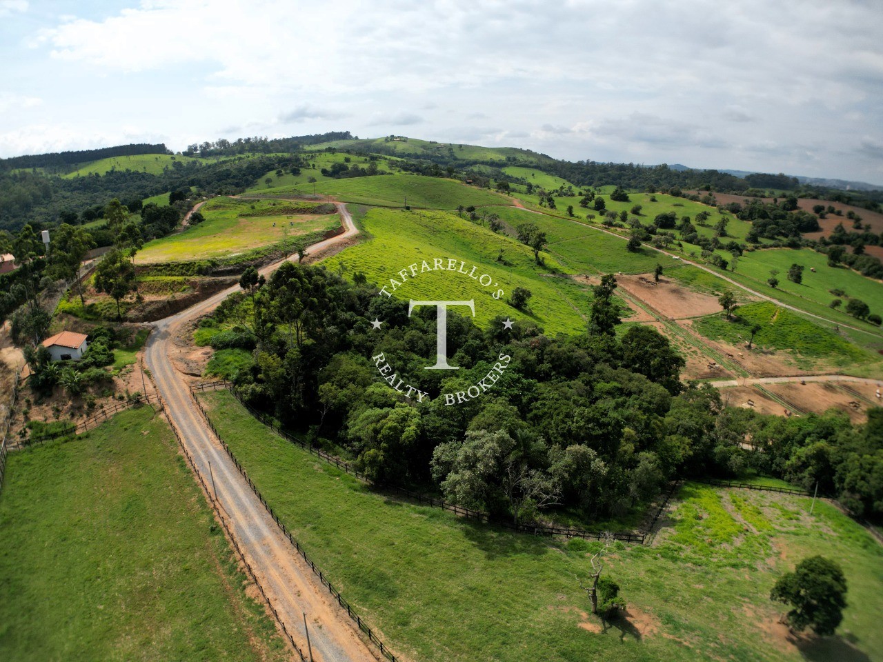 Fazenda à venda com 5 quartos, 2000m² - Foto 5