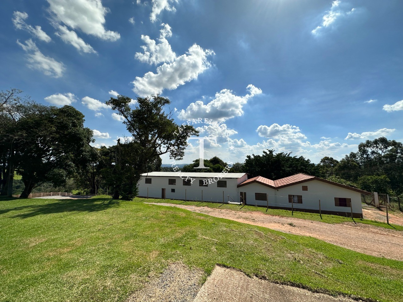 Fazenda à venda com 5 quartos, 2000m² - Foto 53