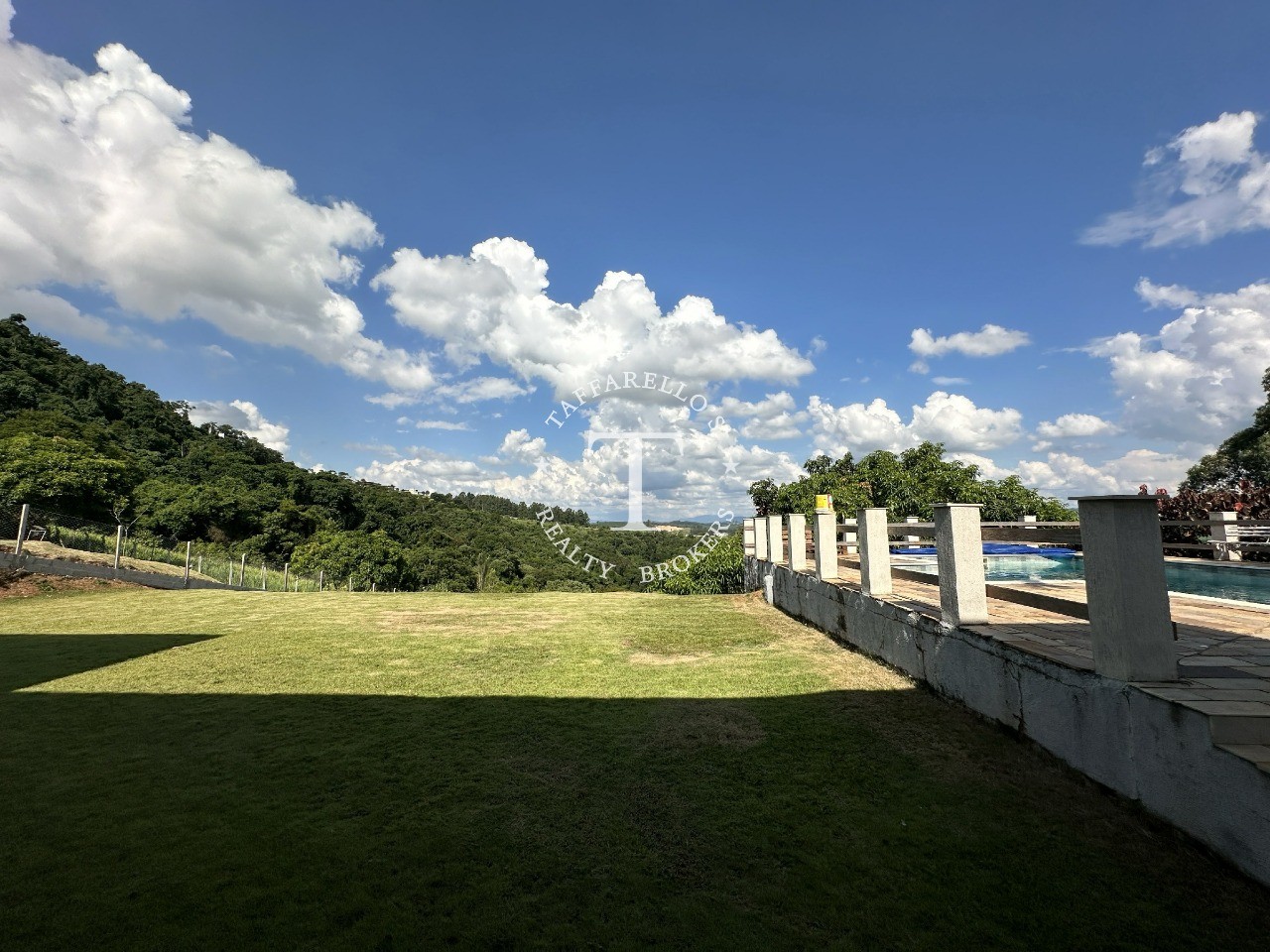 Casa de Condomínio à venda com 4 quartos, 283m² - Foto 33