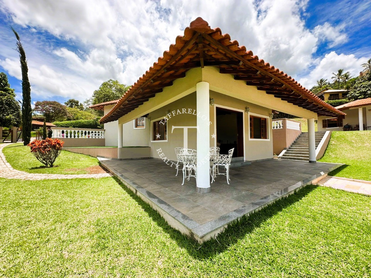 Casa de Condomínio à venda com 4 quartos, 320m² - Foto 11