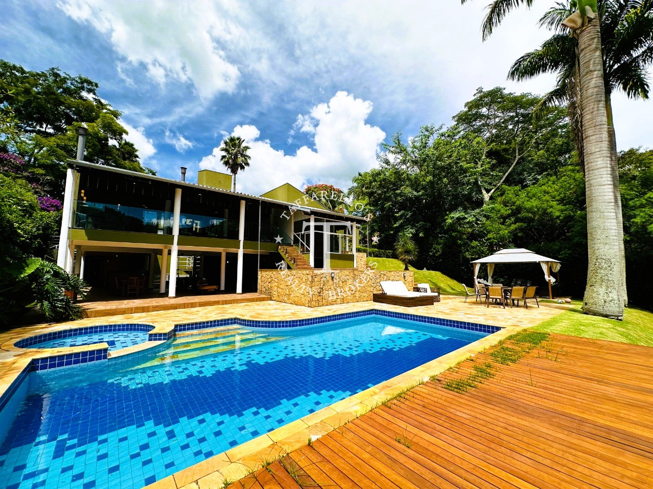 Casa de Condomínio à venda com 4 quartos, 456m² - Foto 26