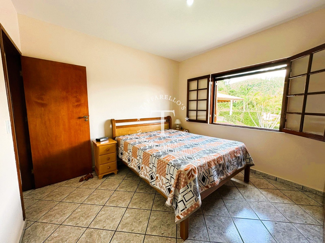 Casa de Condomínio à venda com 4 quartos, 320m² - Foto 19