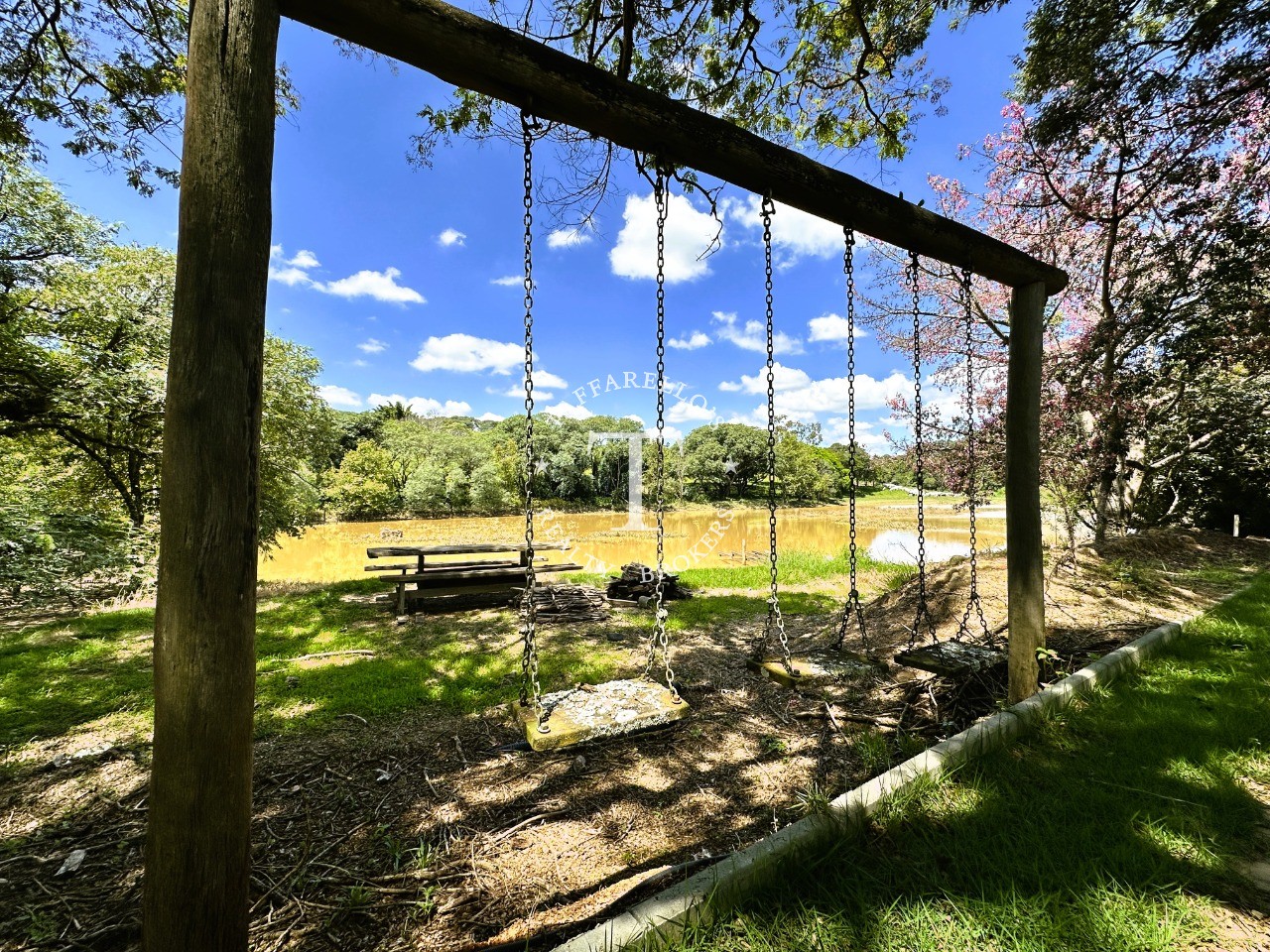 Fazenda à venda com 4 quartos, 500m² - Foto 54