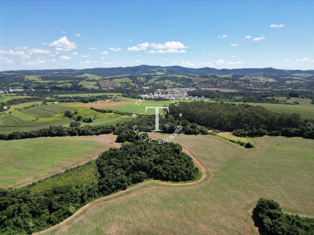 Fazenda à venda com 1 quarto, 366050m² - Foto 11