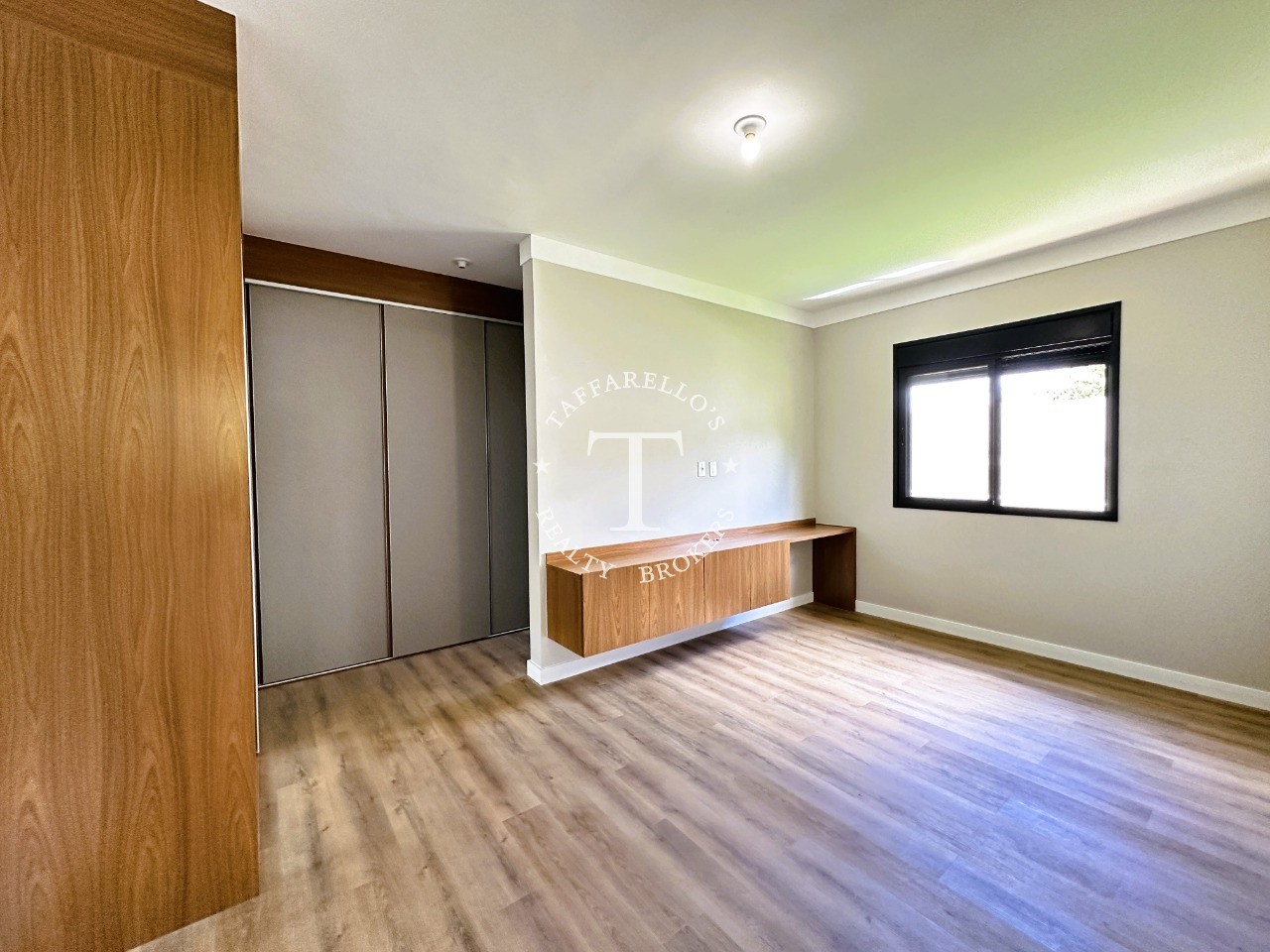 Casa de Condomínio à venda com 3 quartos, 209m² - Foto 17