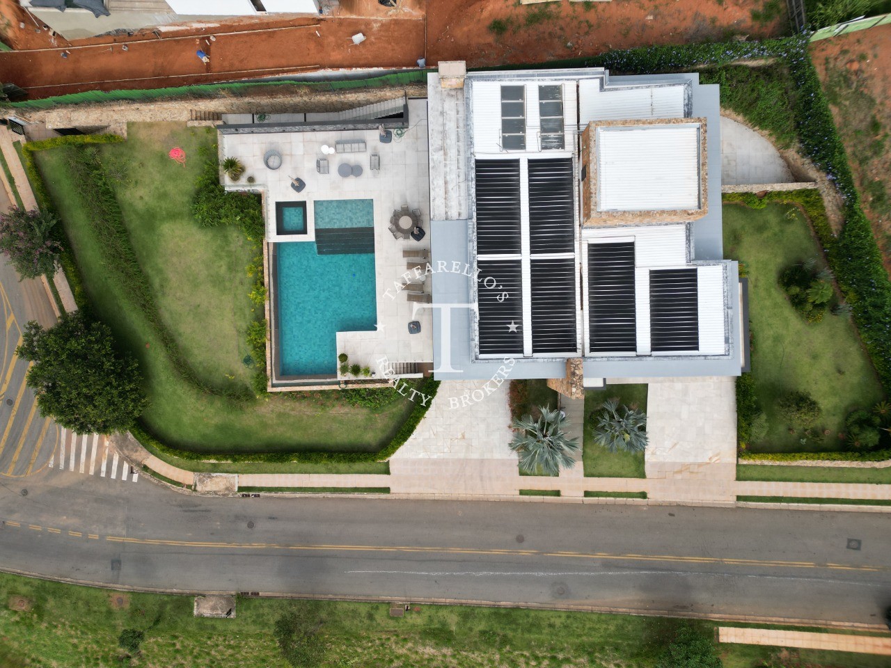 Casa de Condomínio à venda com 7 quartos, 1011m² - Foto 2