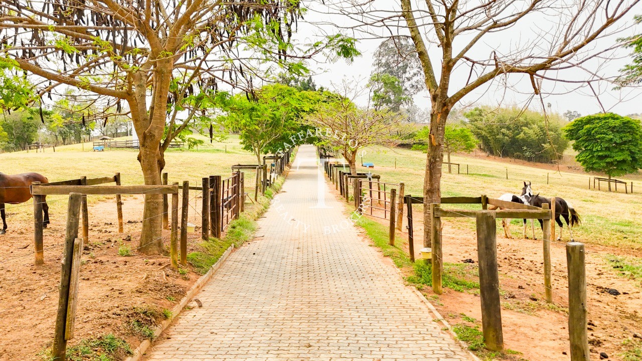 Fazenda à venda com 2 quartos, 1050m² - Foto 10