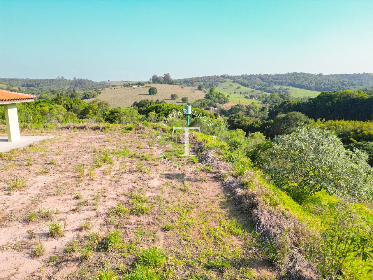 Fazenda à venda com 3 quartos, 318m² - Foto 9