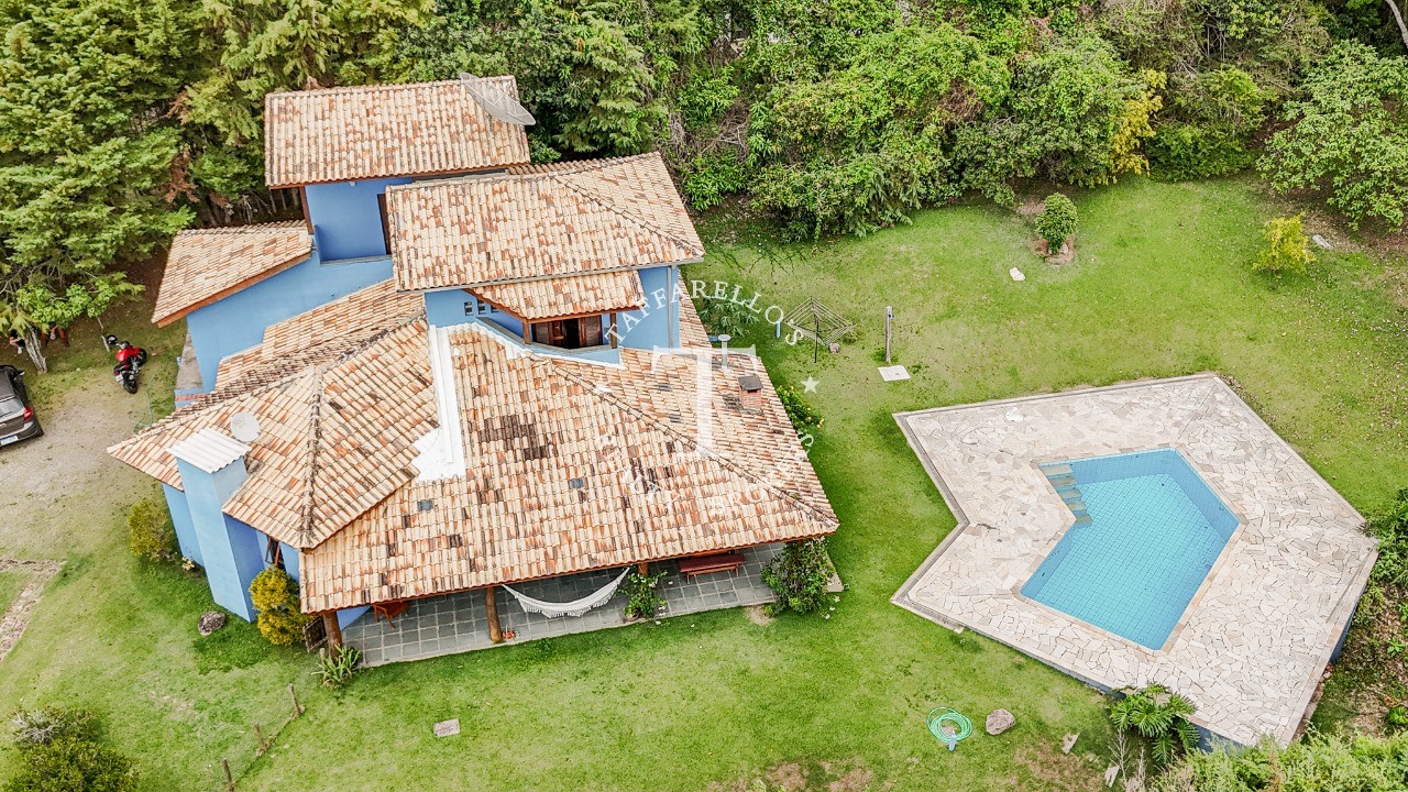 Casa de Condomínio à venda com 4 quartos, 250m² - Foto 4