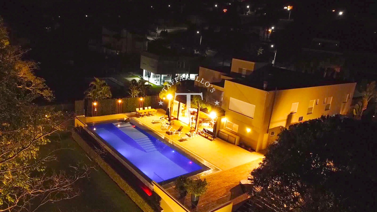 Casa de Condomínio à venda com 5 quartos, 840m² - Foto 12