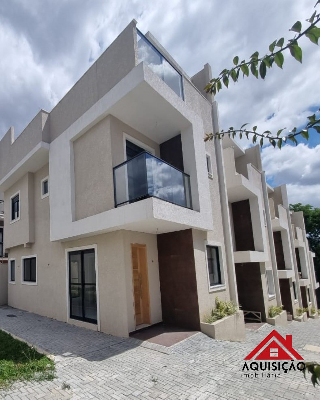 Sobrado à venda no Jardim social com 203m² útil 3 quartos de R$ 1.180.000,00 por R$ 990.000,00