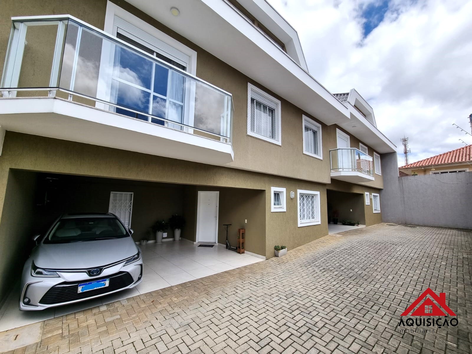 SOBRADO RESIDENCIAL em CURITIBA - PR, PILARZINHO