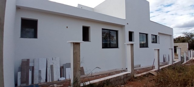 Casa à venda com 4 quartos, 650m² - Foto 18