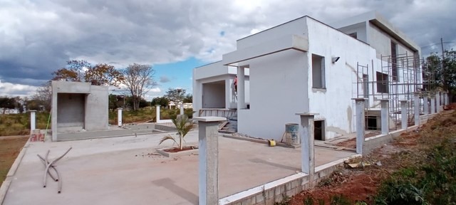 Casa à venda com 4 quartos, 650m² - Foto 11