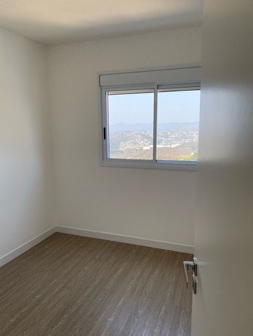 Apartamento à venda com 3 quartos, 101m² - Foto 9