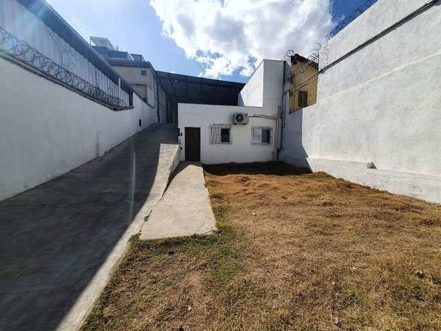 Loja-Salão para alugar, 270m² - Foto 1