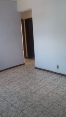 Apartamento à venda com 2 quartos, 55m² - Foto 2