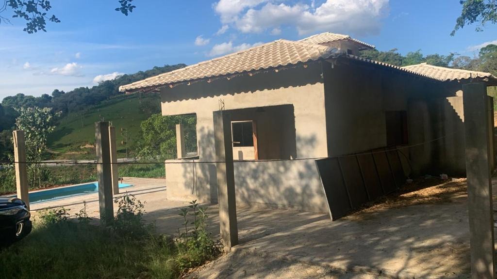 Sítio à venda com 2 quartos, 120m² - Foto 2