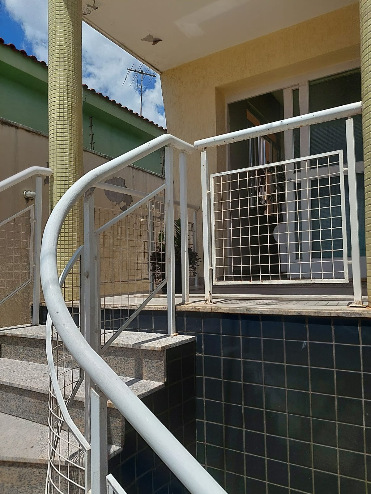 Casa, 5 quartos, 360 m² - Foto 1