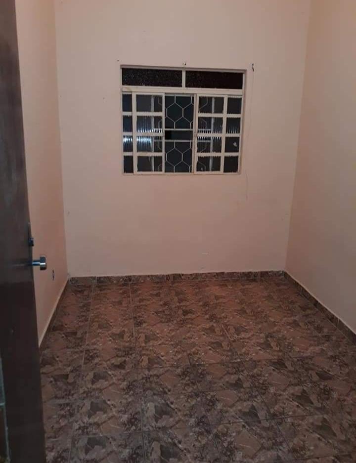 Casa à venda com 3 quartos, 220m² - Foto 8