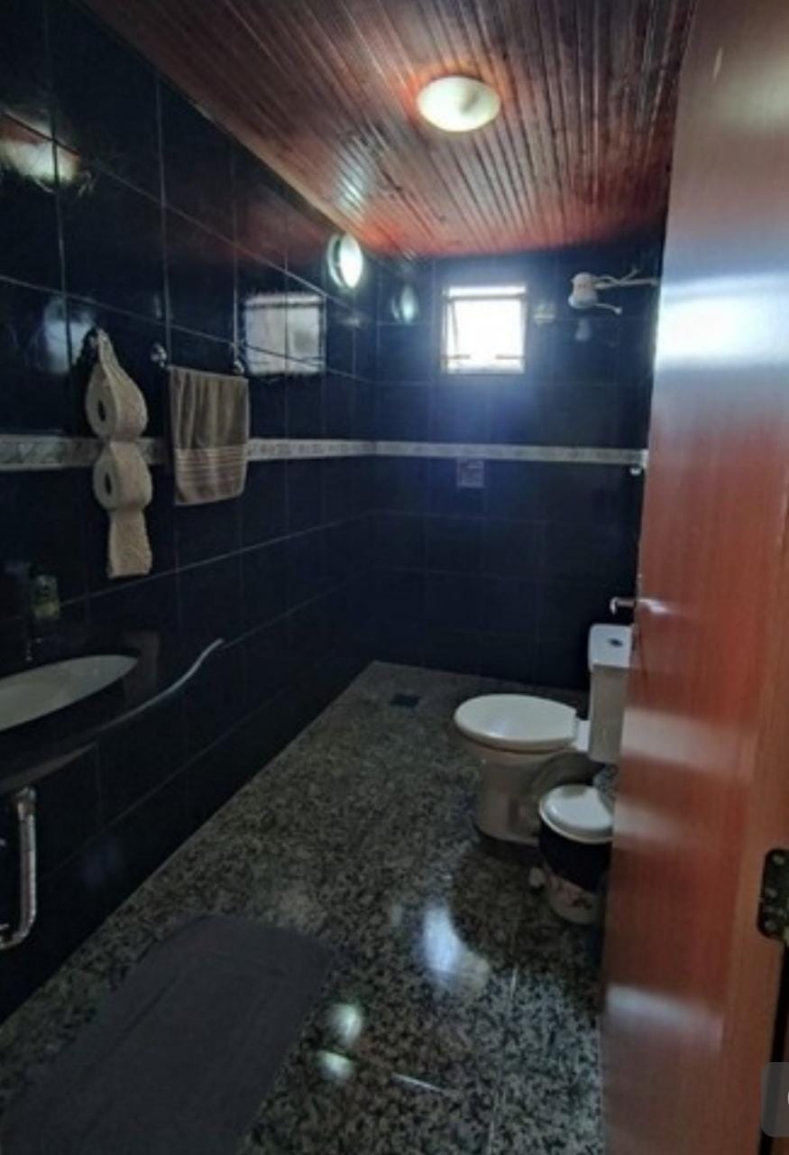 Casa à venda com 4 quartos, 140m² - Foto 10