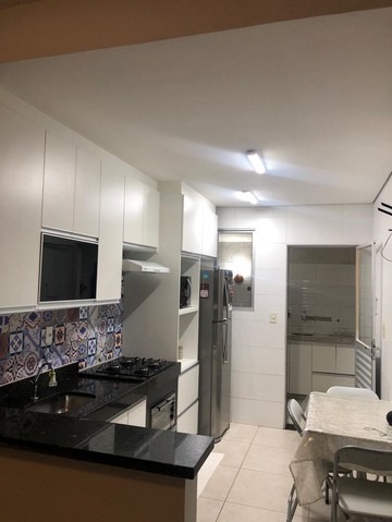 Apartamento à venda com 2 quartos, 68m² - Foto 5