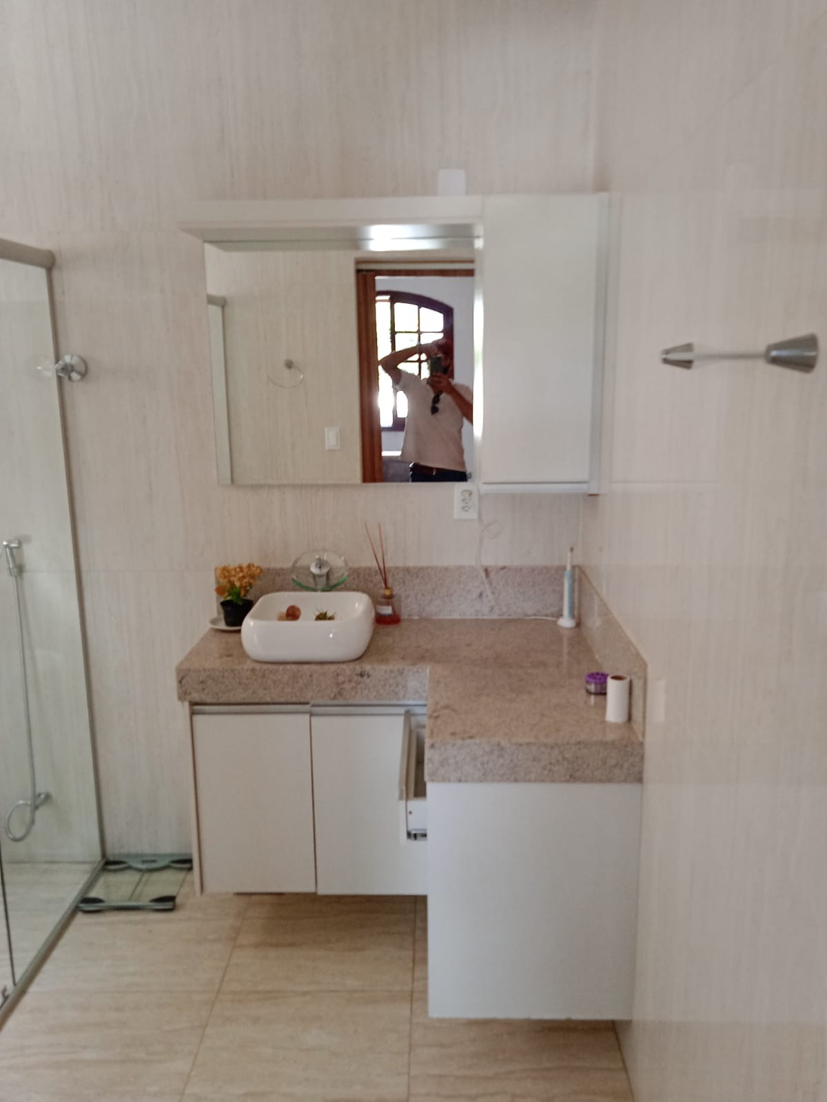 Casa à venda com 4 quartos, 250m² - Foto 10