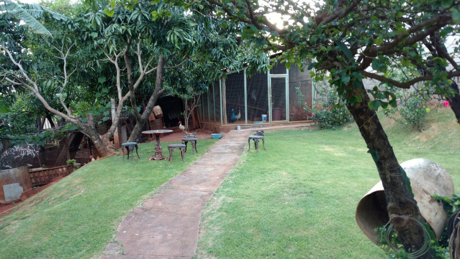 Chácara à venda com 3 quartos, 300m² - Foto 13