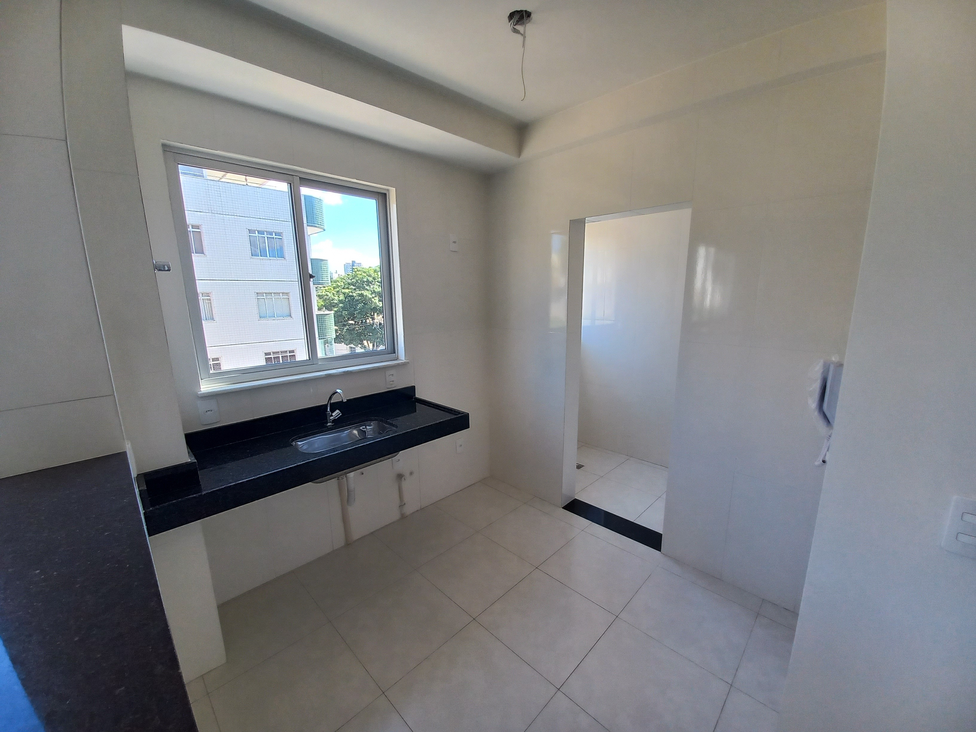 Apartamento à venda com 2 quartos, 60m² - Foto 11