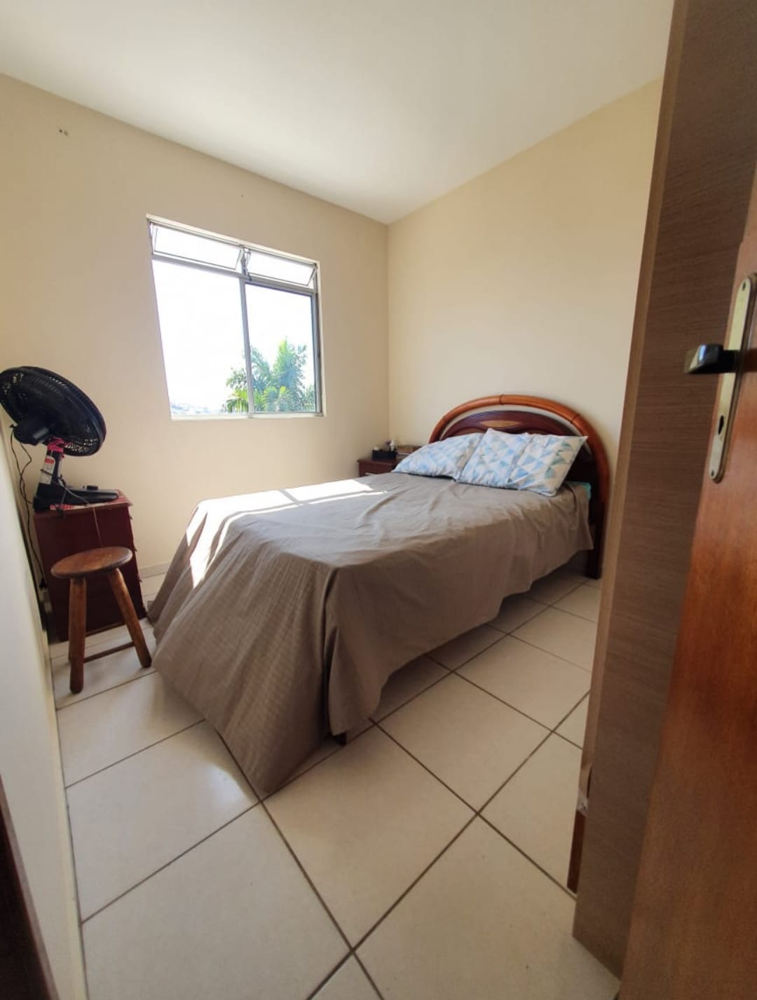 Apartamento à venda com 2 quartos, 100m² - Foto 5