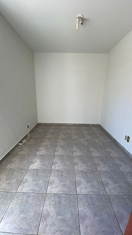 Apartamento à venda com 4 quartos, 177m² - Foto 12