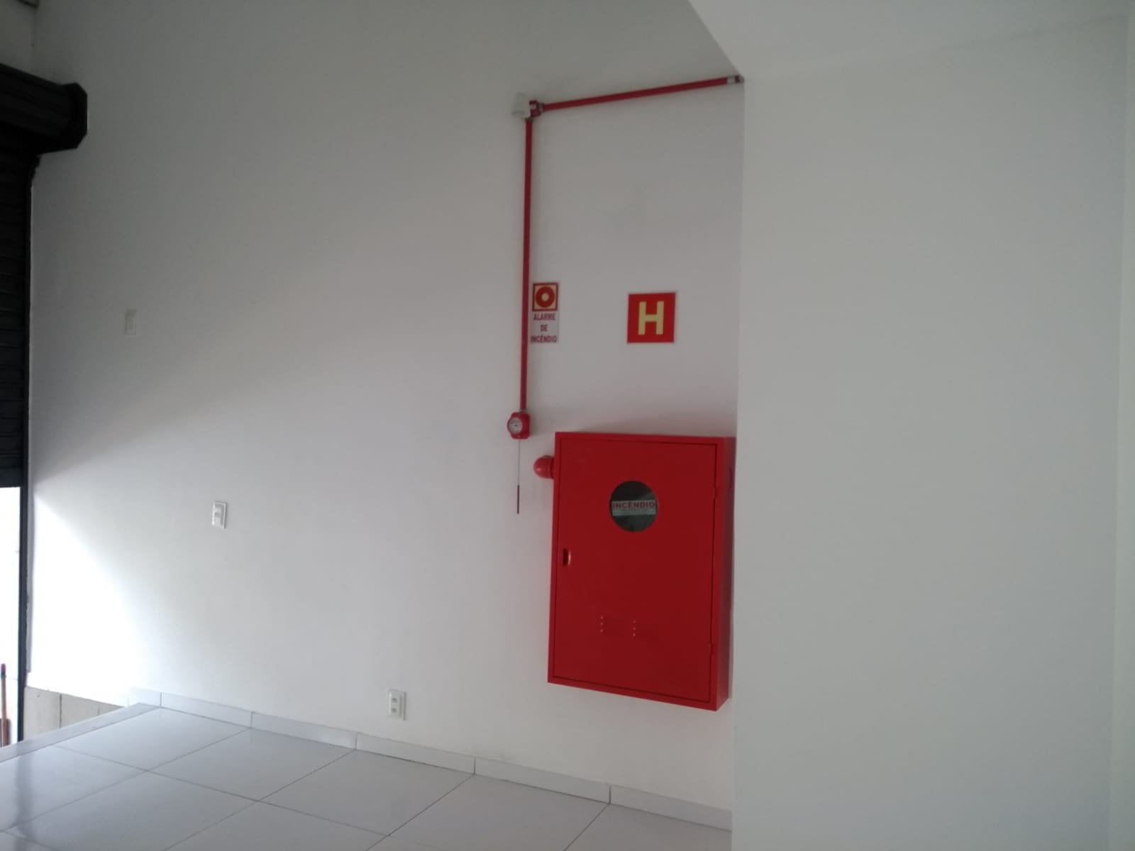 Loja-Salão para alugar, 100m² - Foto 3