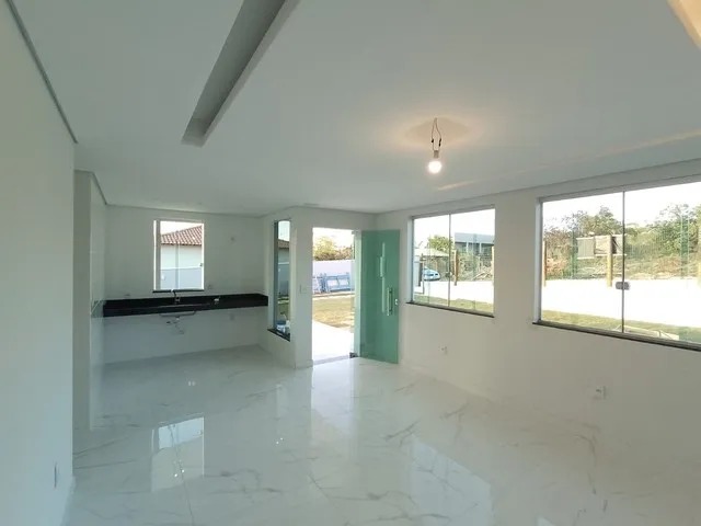 Casa à venda com 3 quartos, 200m² - Foto 9