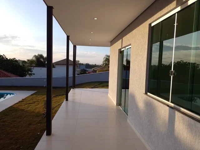 Casa à venda com 3 quartos, 200m² - Foto 6