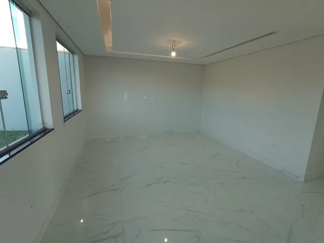 Casa à venda com 3 quartos, 200m² - Foto 8